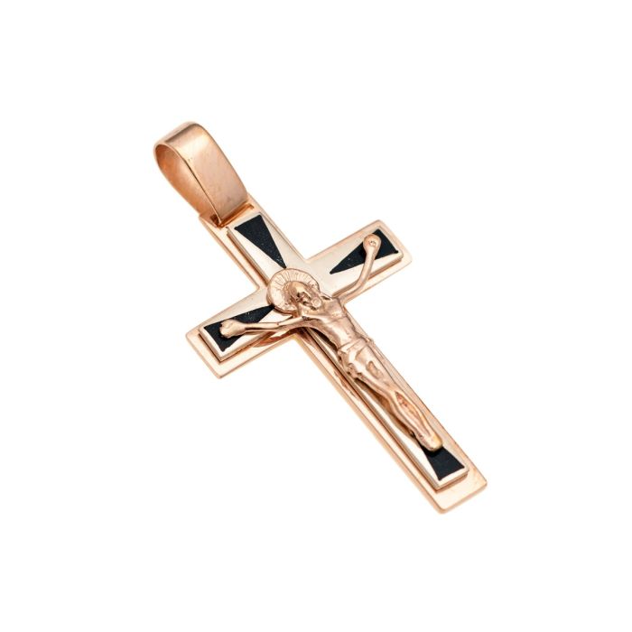 Bicolor Kreuzanhänger in 14-karätigem Gold. Auf dem rotgoldenen Kreuz ist eine weißgoldene Platte aufgesetzt, auf der wiederum ein gekreuzigtes Jesusabbild mit emaillierten spitz zulaufenden Musterungen gelegt ist.