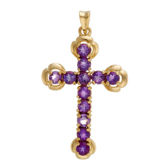 Kreuzanhänger in 9-karätigem Gelbgold. Das Schmuckstück fasst insgesamt 12 Amethyste, die entlang des Quer- und Längsbalkens in Krappenfassungen sitzen.