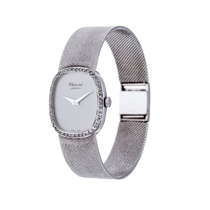 Vintage Cocktailuhr der renommierten Firma Chopard.
44 Diamanten im Achtkantschliff zieren diese Uhr.