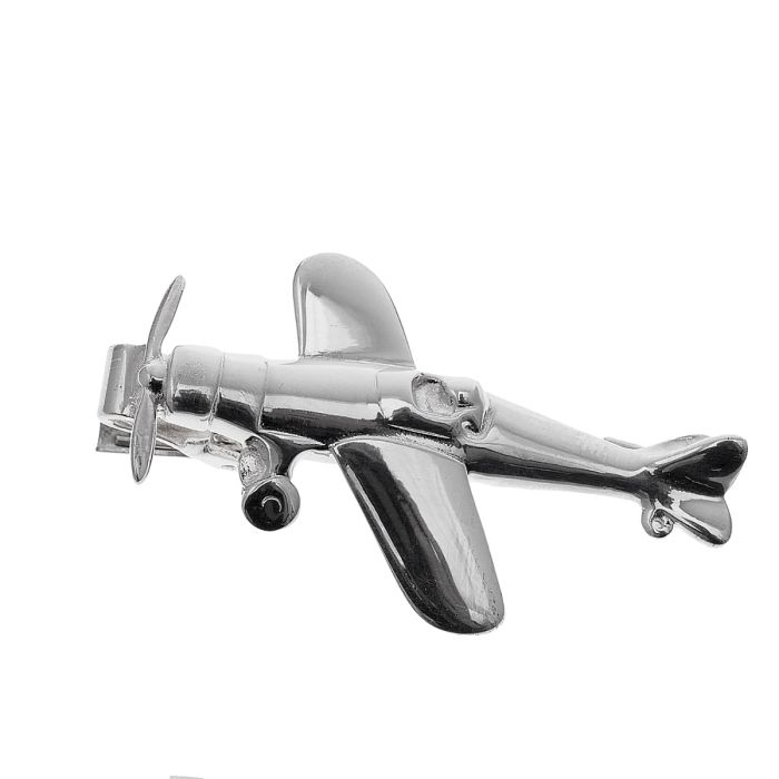 Ausgefallene Krawattenklammer in Form eines Propellerflugzeuges in 925 Silber von der Firma Quinn.
 