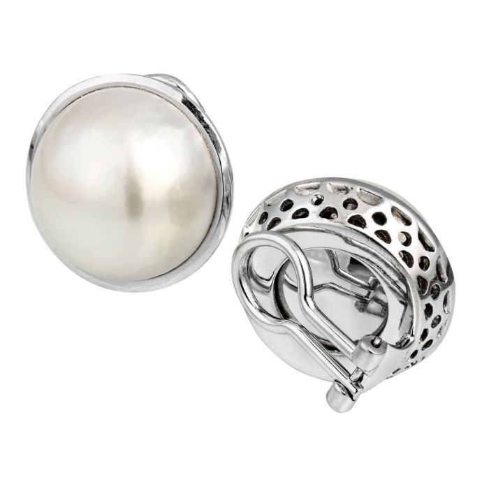 Paar Ohrclips aus 585er Weißgold mit je einer Butonperle