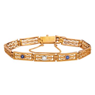 Antikes Armband mit filigranem Dekor