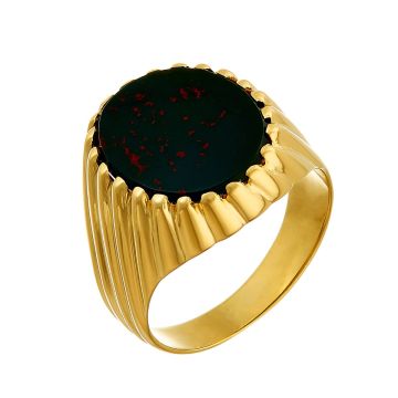 Herrenring aus 14-karätigem Gelbgold. Mittig fasst er einen ovalen Jaspis. 