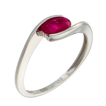 Damenring in 14-karätigem Weißgold. In der Öffnung sitzt ein schöner, farbintensiver Rubin im Ovalschliff. 