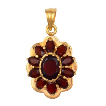 Anhänger in 585er Gold mit 11 Granatsteinen