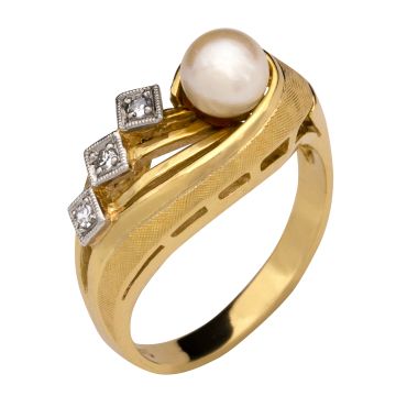 Damenring mit 3 Diamanten und Zuchtperle