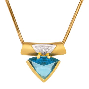 Exklusiver, moderner Anhänger mit Blautopas und Brillanten – mit Schlangenkette