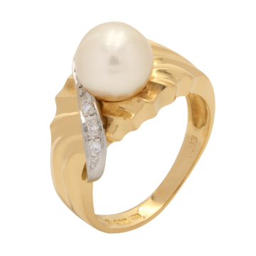 Eleganter Damenring mit Zuchtperle und Diamanten