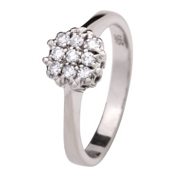 Zauberhafter Diamantring in Weißgold