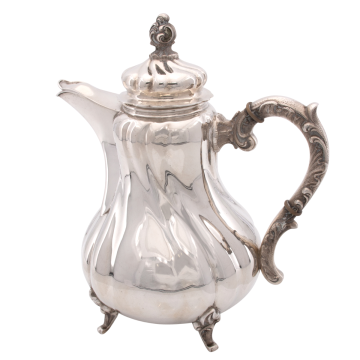 Kaffeekanne aus 800er Silber – Dresdner Hofmuster
