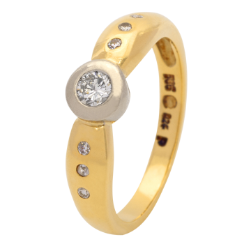 Klassischer Damenring mit 7 Brillanten 0,25 ct