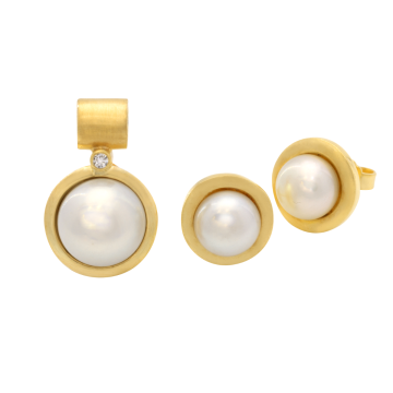 Schmuckset in 585er Gold mit schönen Süßwasserperlen