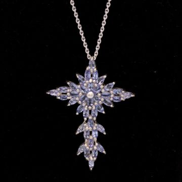 Kette mit blumigem Kreuzanhänger in 925er Silber