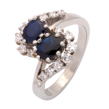 Kostbarer Cocktailring mit Saphiren und Brillanten