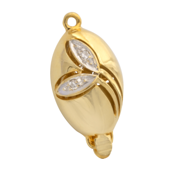 Hübsche Schließe mit Diamanten