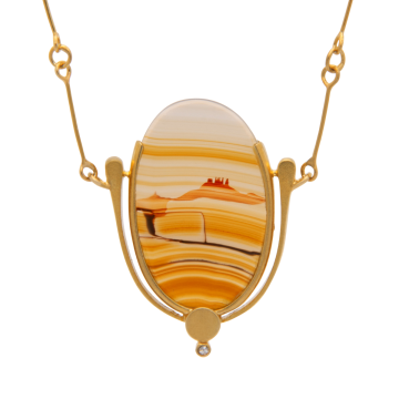 Goldgefasster Streifenachat mit befestigter Halskette