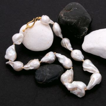 Prächtige Barockperlen Kette