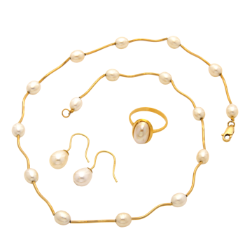 Graziles Schmuckset mit Zuchtperlen – Ring, Ohrhänger, Halskette