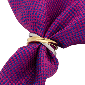 Hochfeiner Tuchhalter in 585er Gold