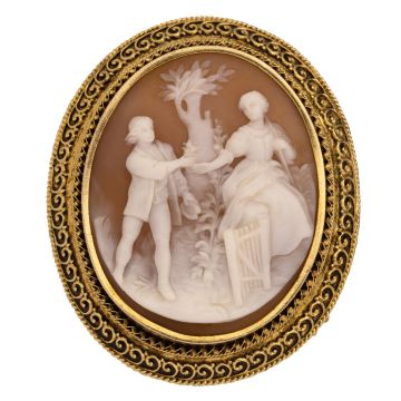 Antike Brosche mit wundervoller Muschelcamee