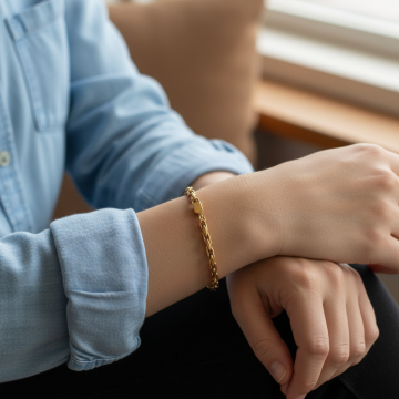 Goldenes Armband- doppelte Ankergliederung