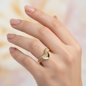 Formschöner Diamantring in 585er Gelbgold