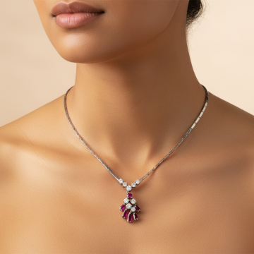 Weißgoldenes Collier mit Rubinen und 9 Brillanten