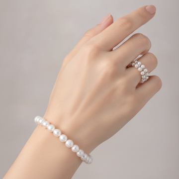Set - Armband mit passendem Ring mit hellen Zuchtperlen