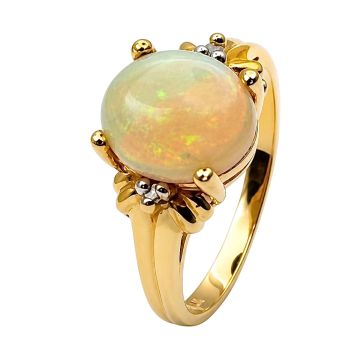 Eleganter Damenring mit Opal