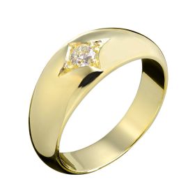 Massiver Bandring in 585er Gelbgold für Herren.
Mittig der Ringschiene schauseitig ist der Ring mit einem funkelnden Brillanten von 0,18 ct in einer sternförmigen Fassung besetzt.