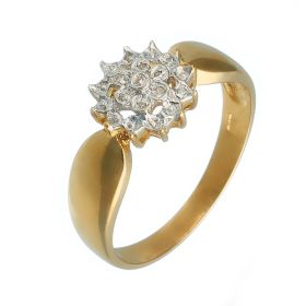 Damenring in 14-karätigem Gold. Der Ringkopf hat ein blütenartiges Design. Mit 15 Diamanten auf einer weißgoldenen Grundfläche. 