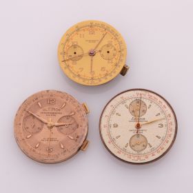 3 mechanische Chronographen-Uhrwerke mit Schraubenunruh und Zentralsekunde zwischen 1950-1960