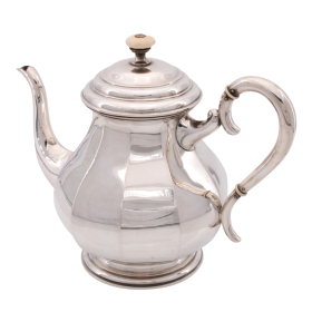 Elegante Teekanne in 800er Silber
